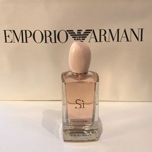 Giorgio Armani Si fragrance
